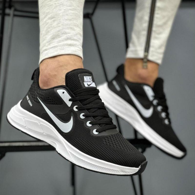 Nike Zoom Black White